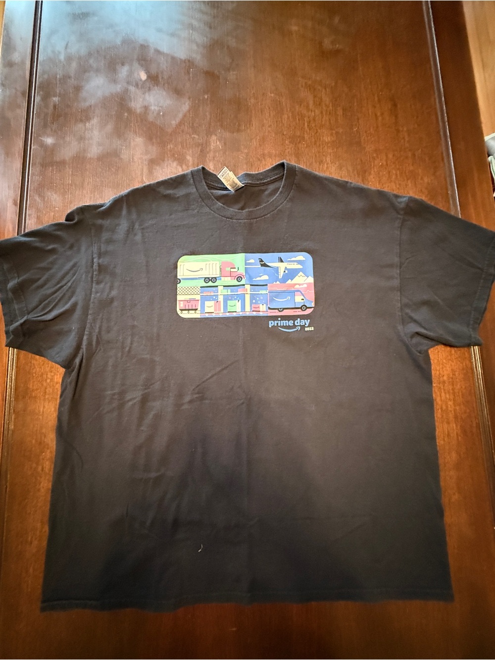 Gildan Shirt - Amazon Branded